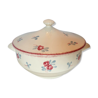 Soup tureen in faience with decor de fleurettes model Danube