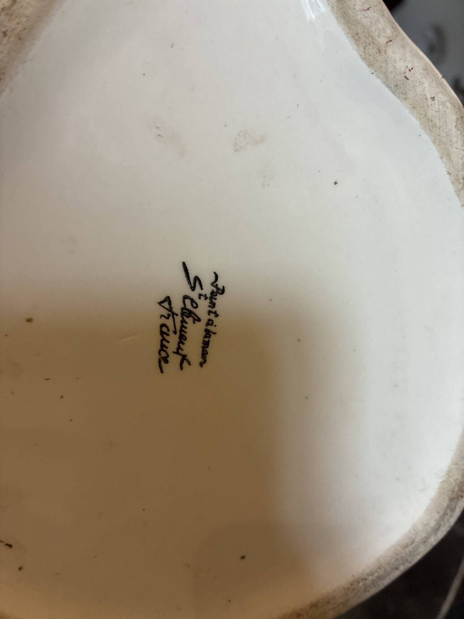 Slipware vase