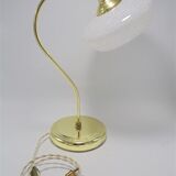 Gooseneck lamp