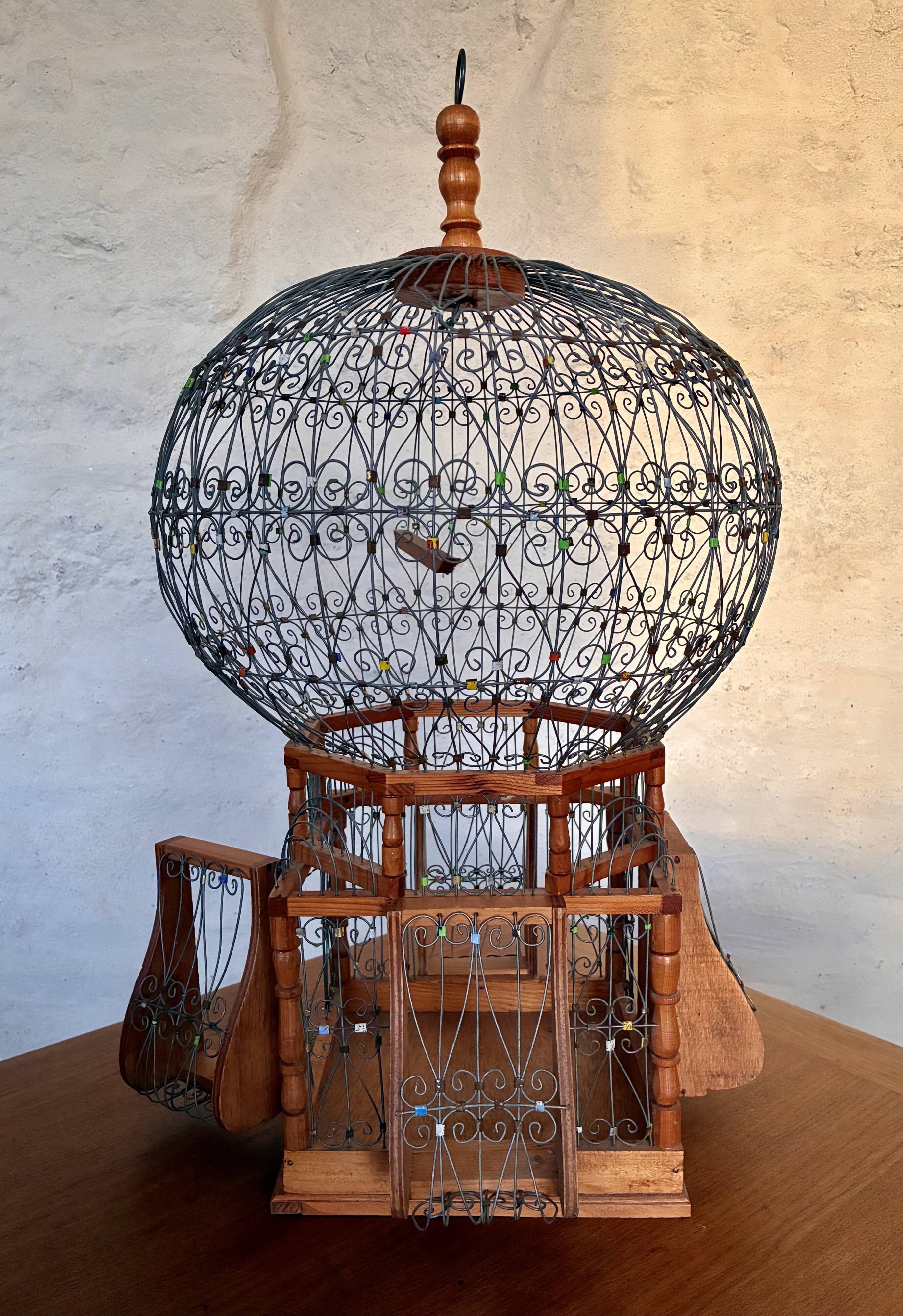 Cage à oiseaux en bois