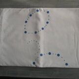 Old embroidered tablecloth: 210x140cm
