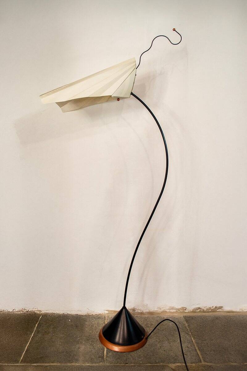 Modern Sister floor lamp in metal and plastic by Dalisi for Oluce, Italy, 1990s.