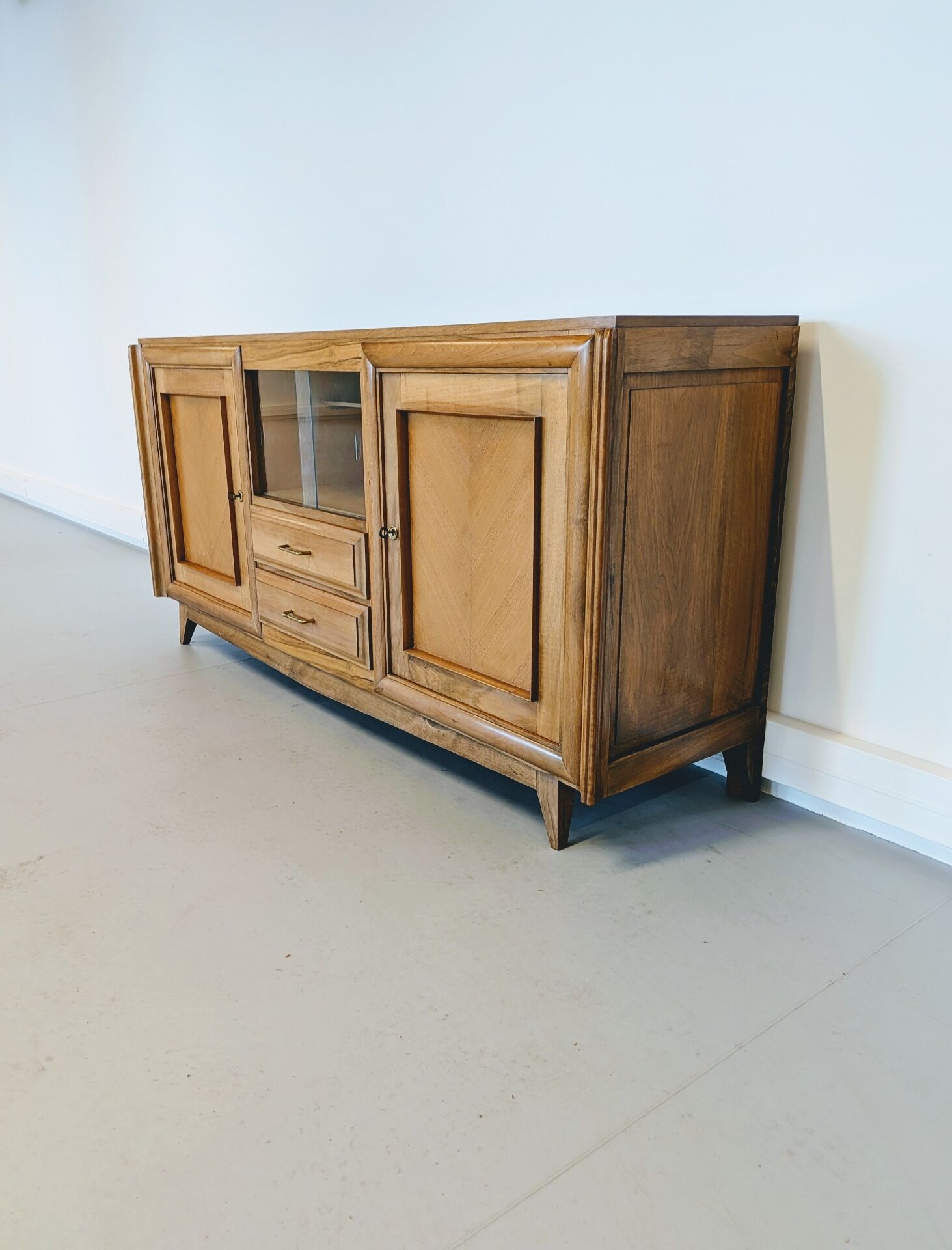 Vintage wooden sideboard / buffet cabinet