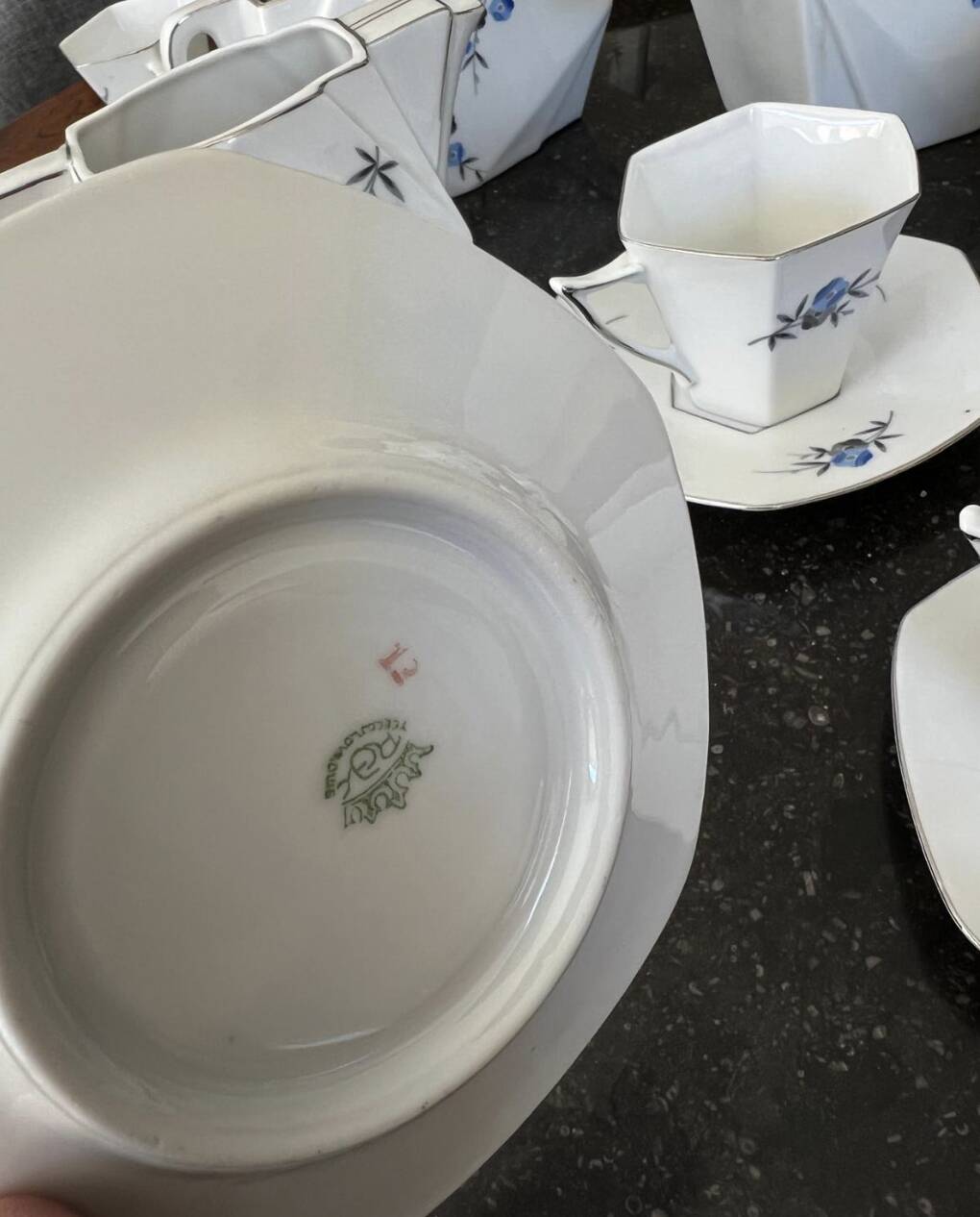 Art Deco coffee service – Czechoslovak porcelain – 1930s – 12 people