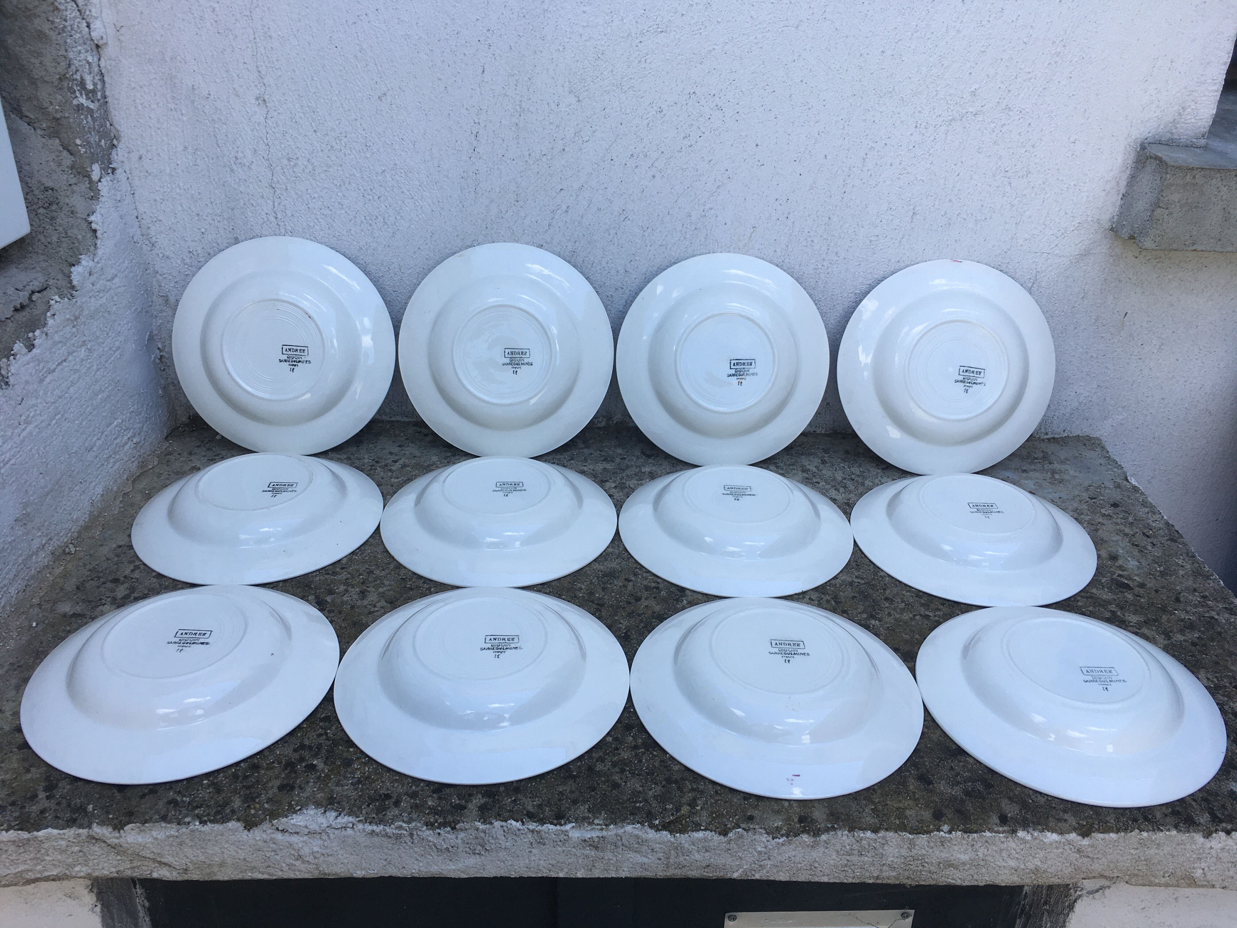 Hollow plates Digoin Sarreguemines model Andrée