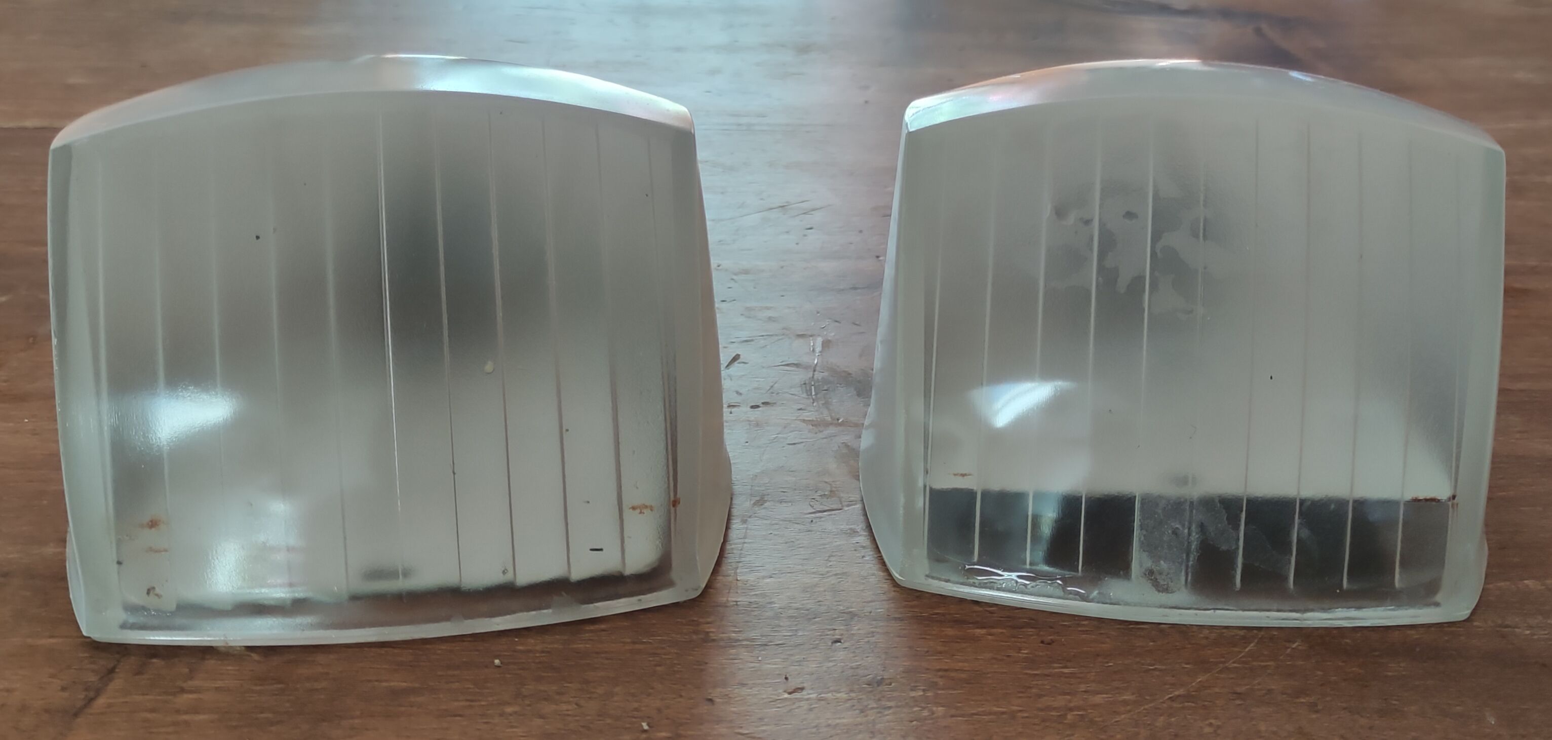 Pair sconces Holophane