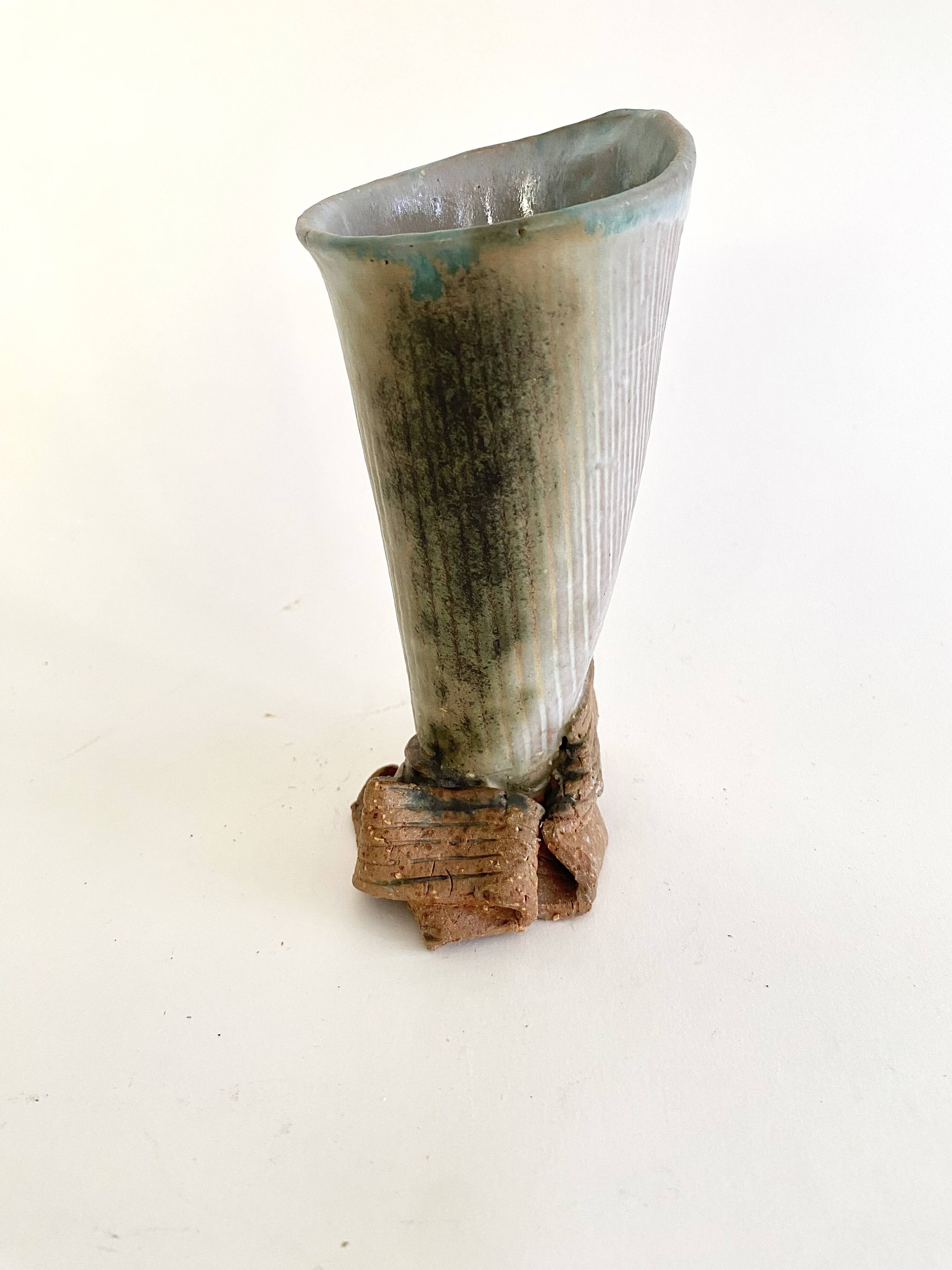 Vase brutaliste années 70