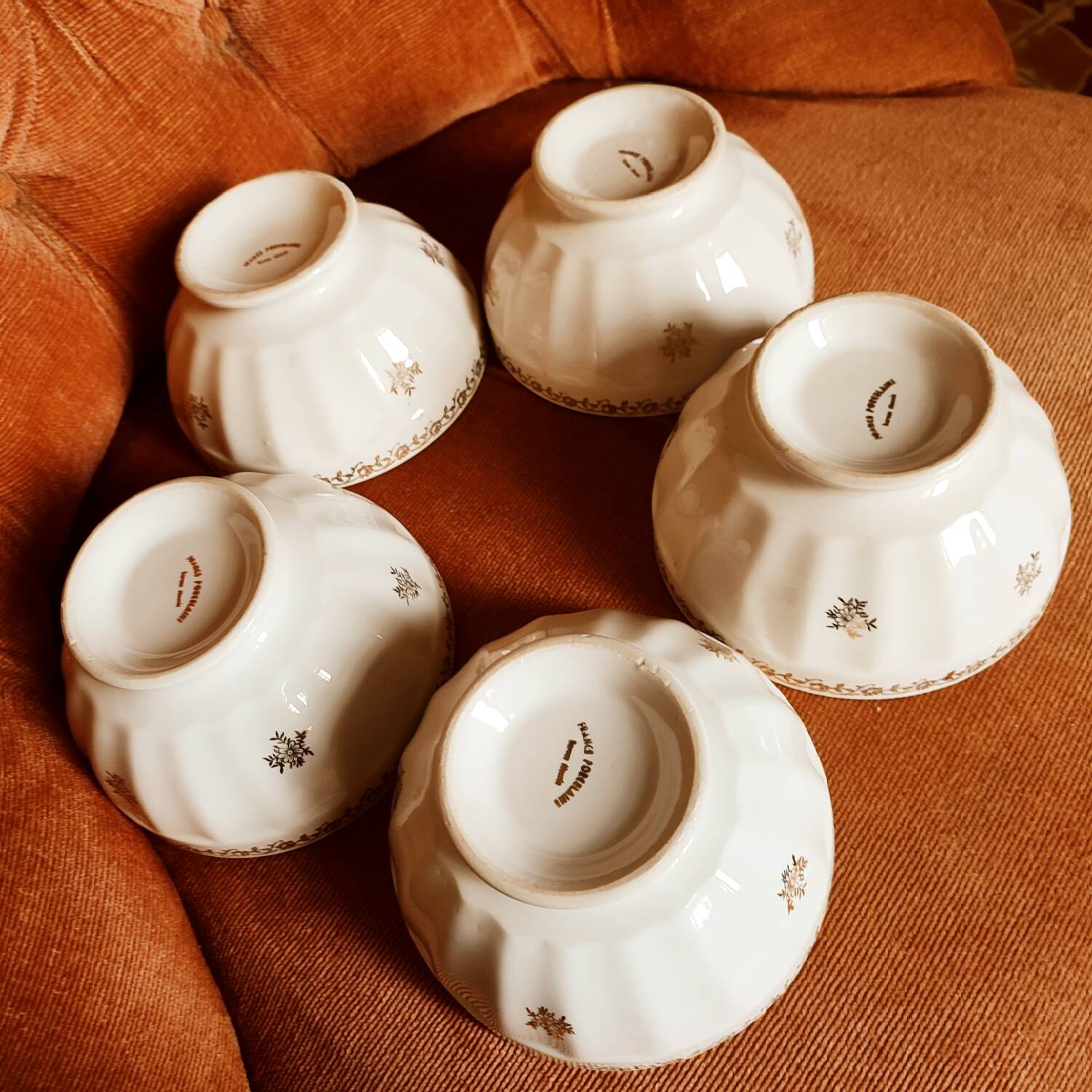 5 old porcelain bowls