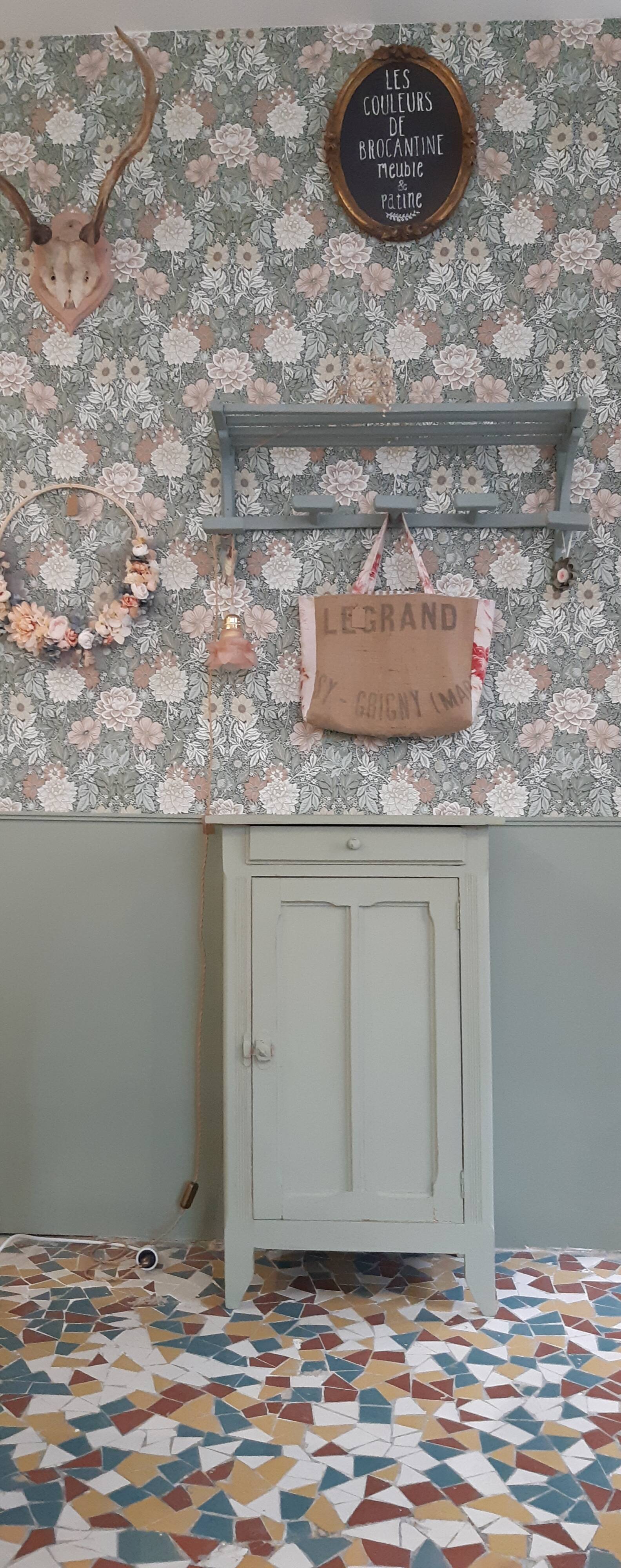 Parisian buffet revisited in green