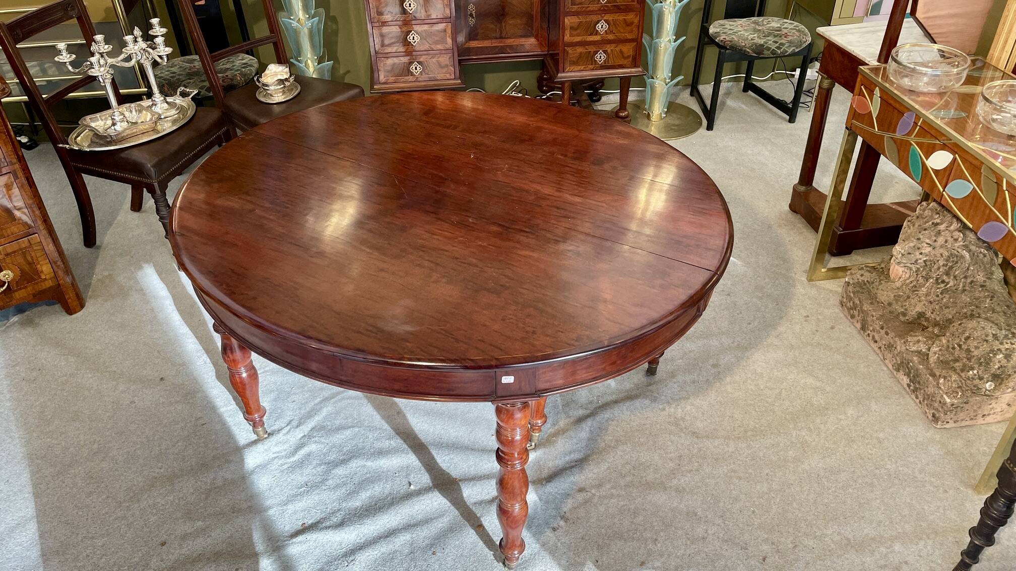 Mahogany dining table