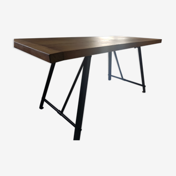 Table style industrielle chêne massif et acier