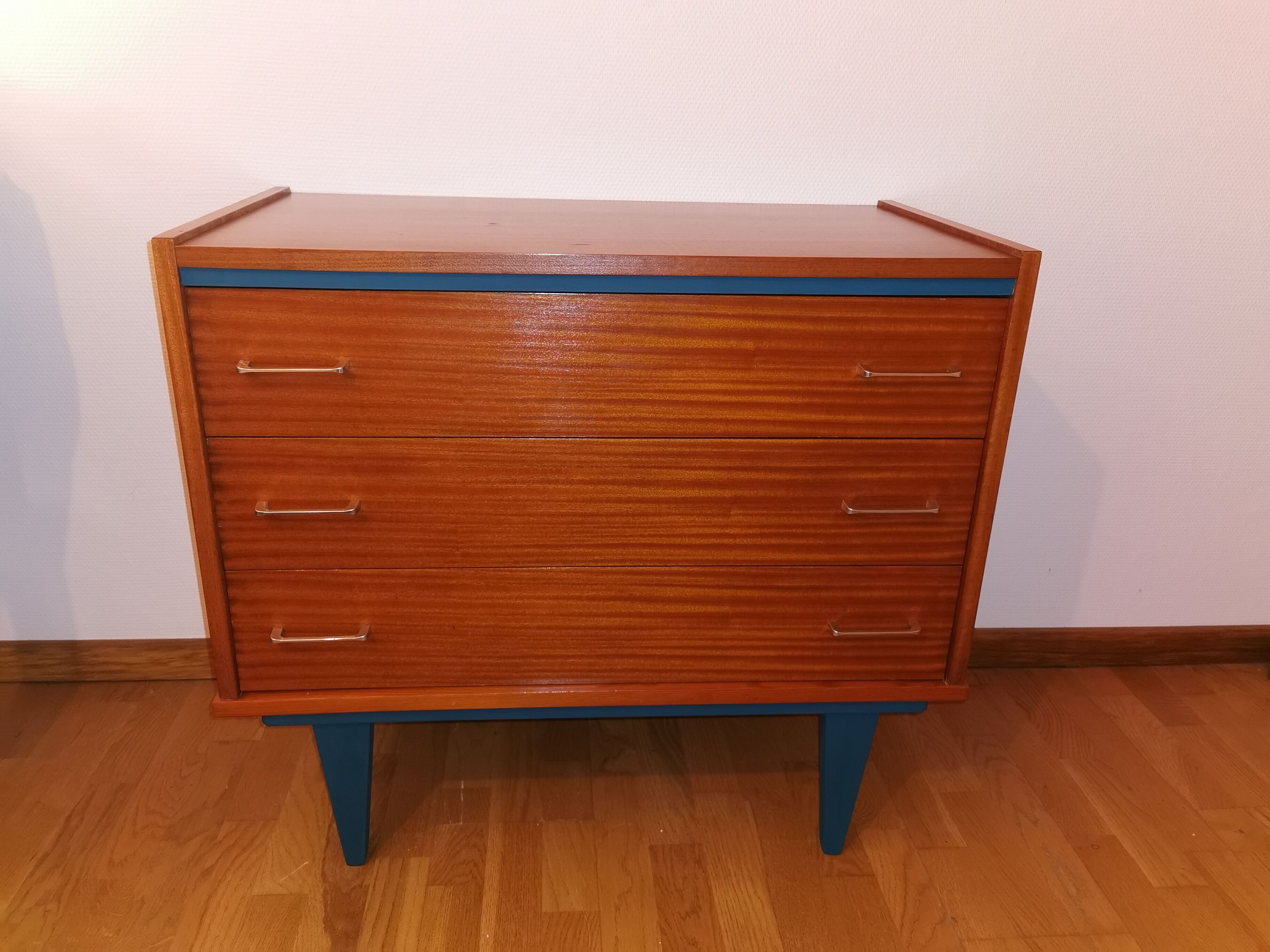 Vintage chest of drawers 3 drawers restyled