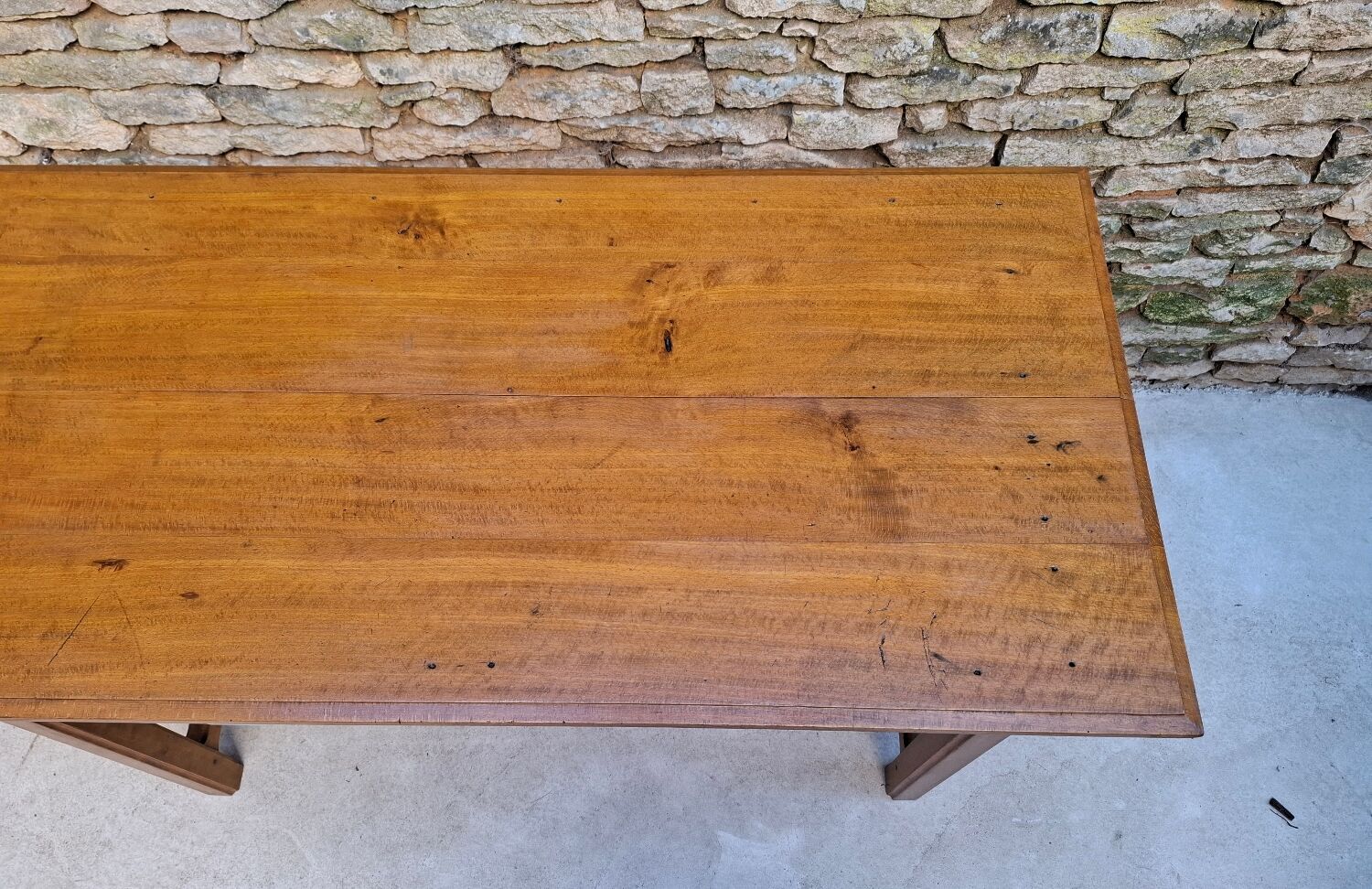 Farmhouse table