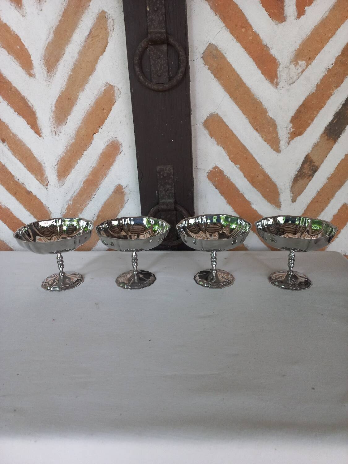 Stainless steel ice cream cups