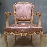 Louis XV style armchair in lacquered wood