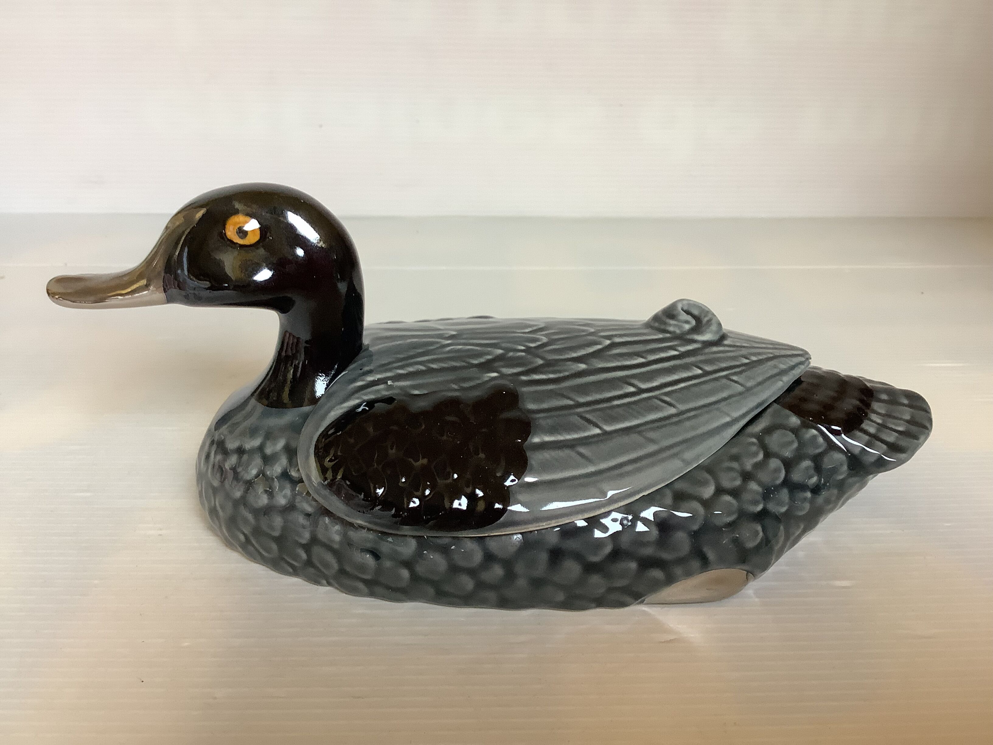 Ceramic duck catchall