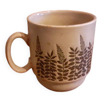 English stoneware mug cup