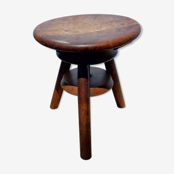 Wooden screw stool