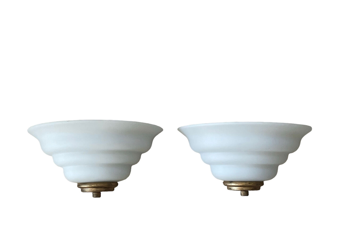 Pair of Vianne opaline wall lights