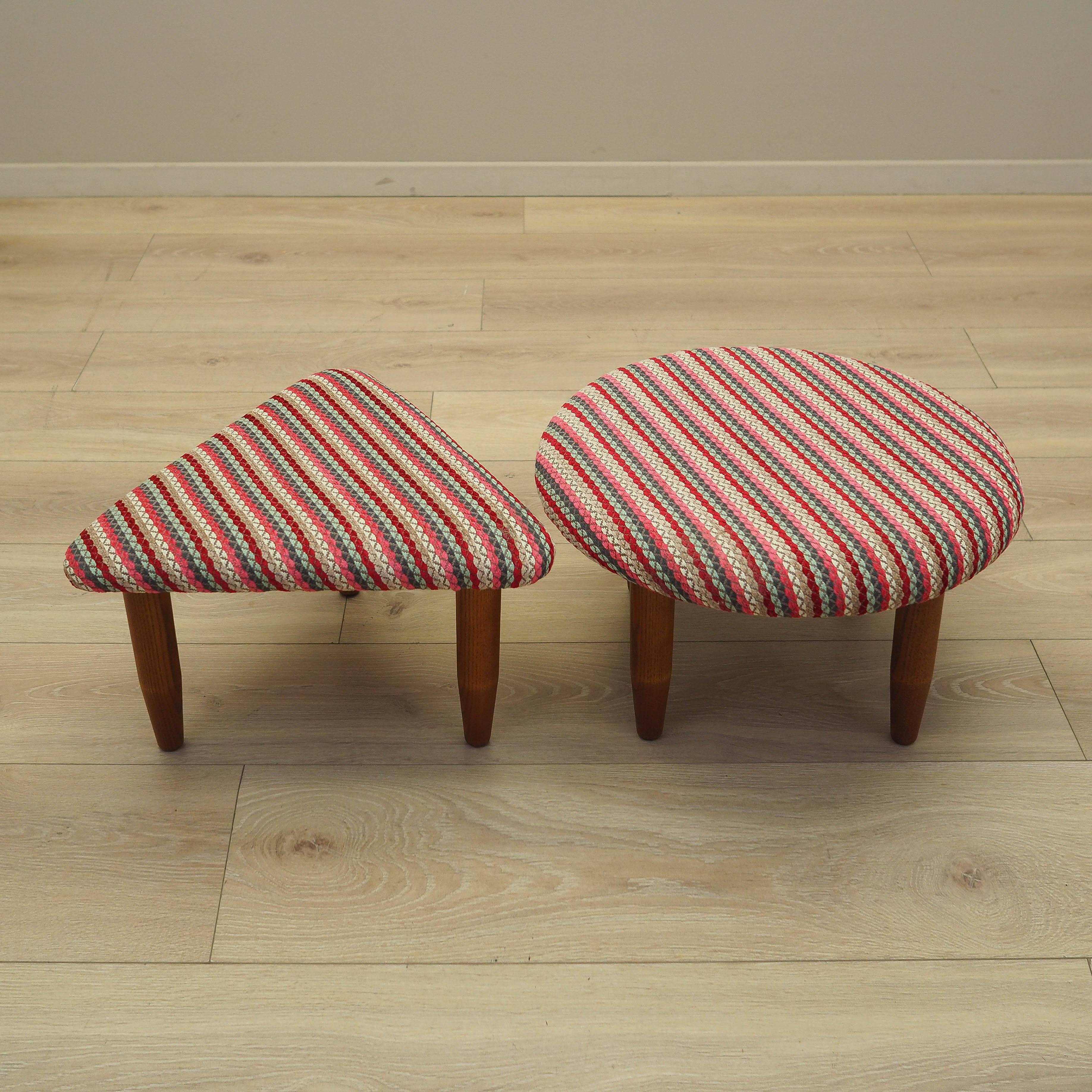 2 repose-pieds danois, années 1990