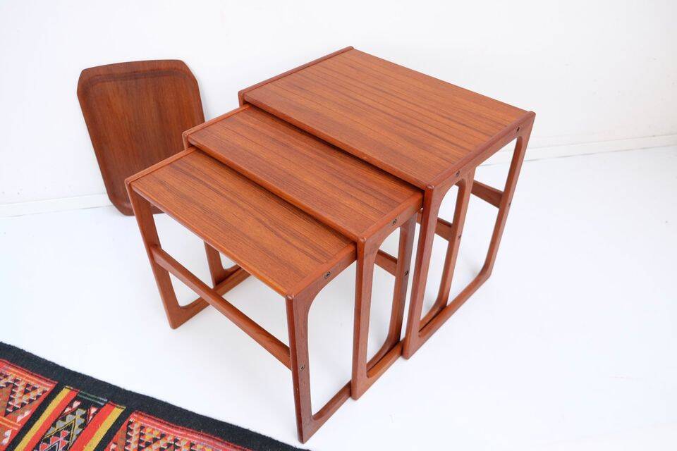 Nest tables in 1960s style, in gel-stained teak.