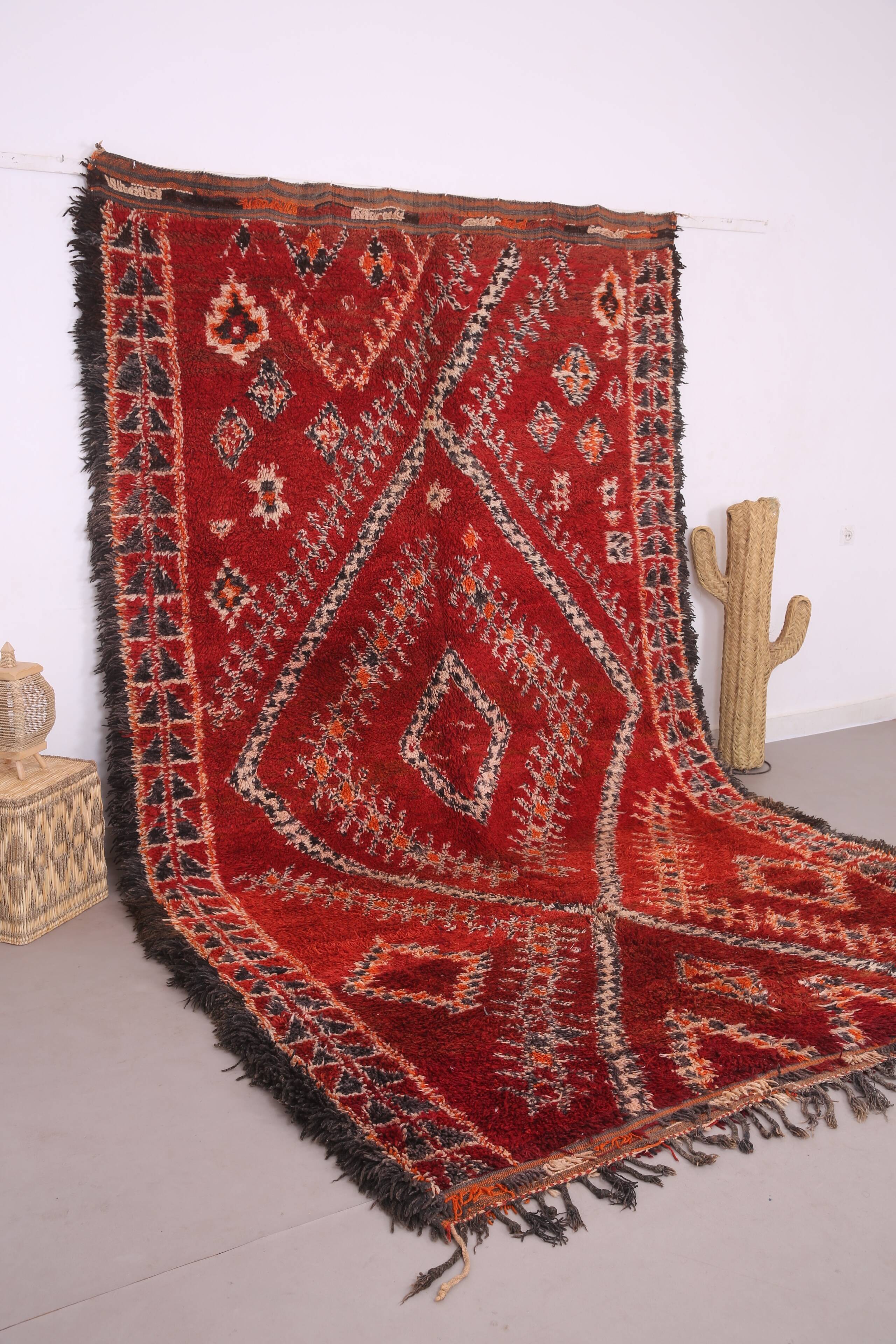 Tapis marocain vintage rouge 220 x 356 cm - Tapis en laine berbère rare - Tapis fait main