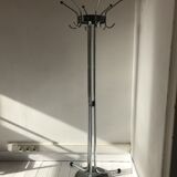 Design parrot coat rack