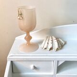 Vase in opaline chalice