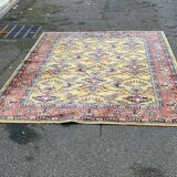 Persian rug in burgundy yellow wool, 200x300cm