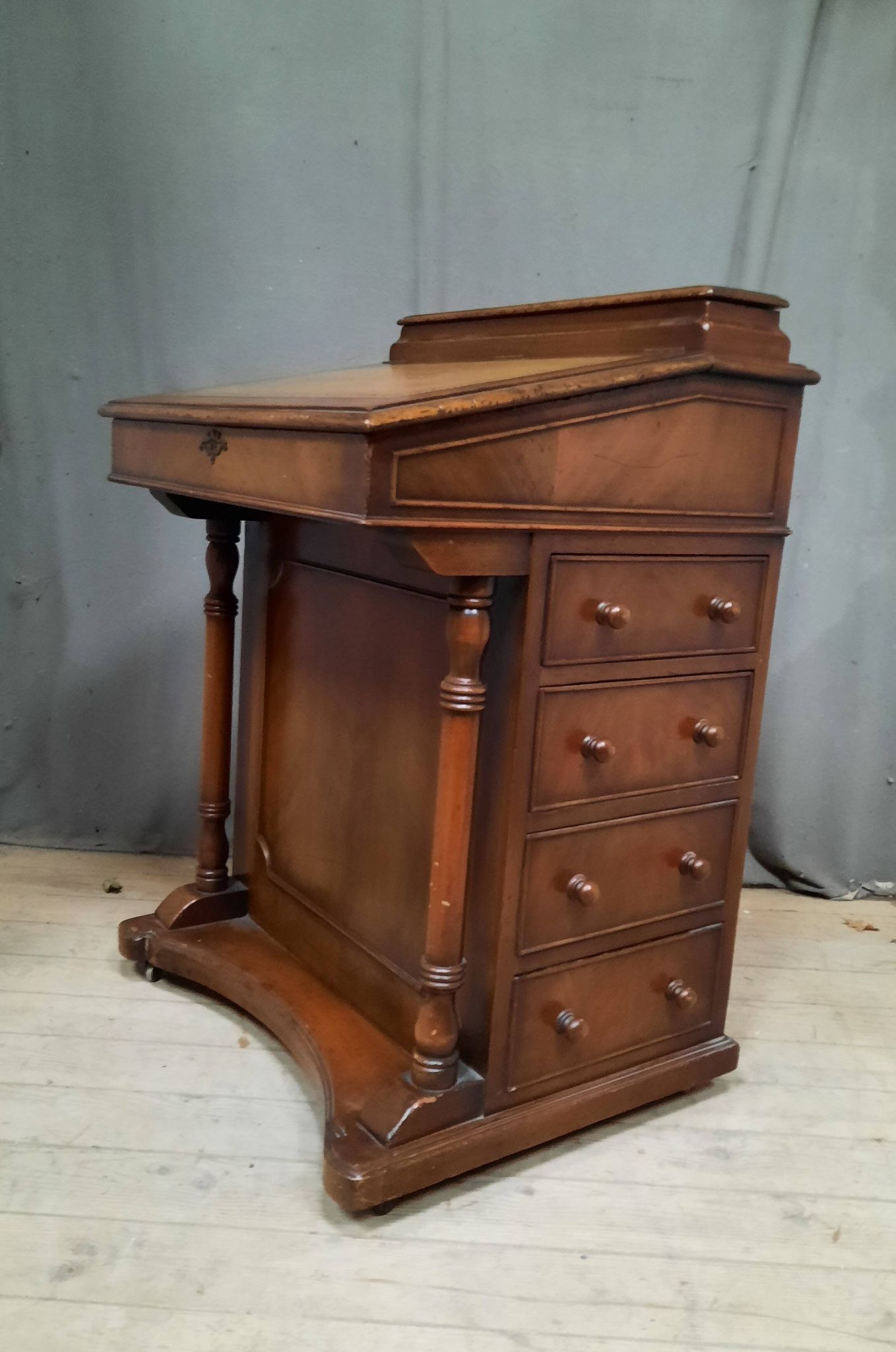 Deavenport Mahogany Desk