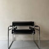 Wassily tubular armchair in chrome & black leather, designed by Marcel Breuer in 1970.