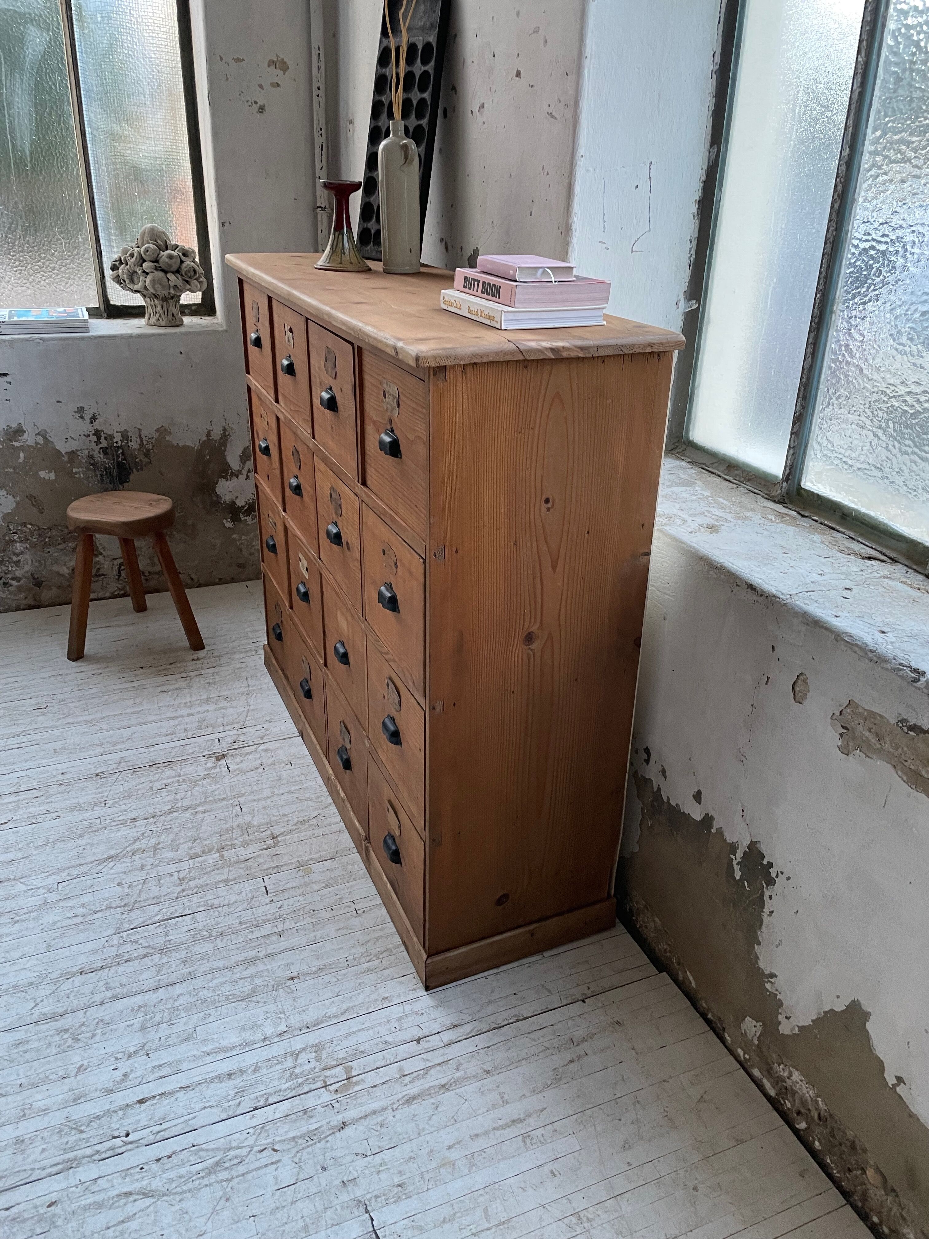 1900 pine craft furniture