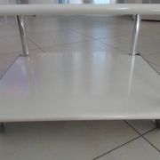 Table basse space age double plateaux en acier laqué blanc, France
