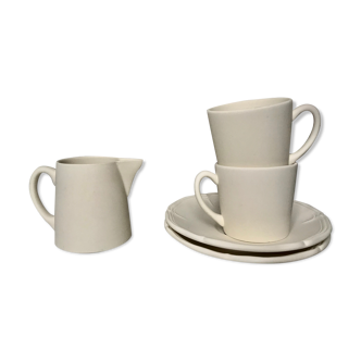 Duo de tasses à café et un sucrier longchamp en biscuit années 80