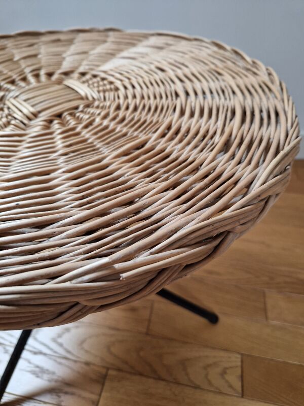 Guéridon tripode vintage en rotin