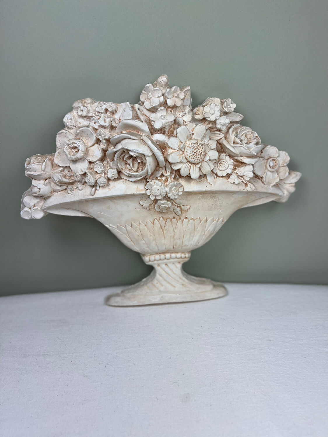 Sculpture "antique bouquet"