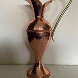 Villedieu copper vase