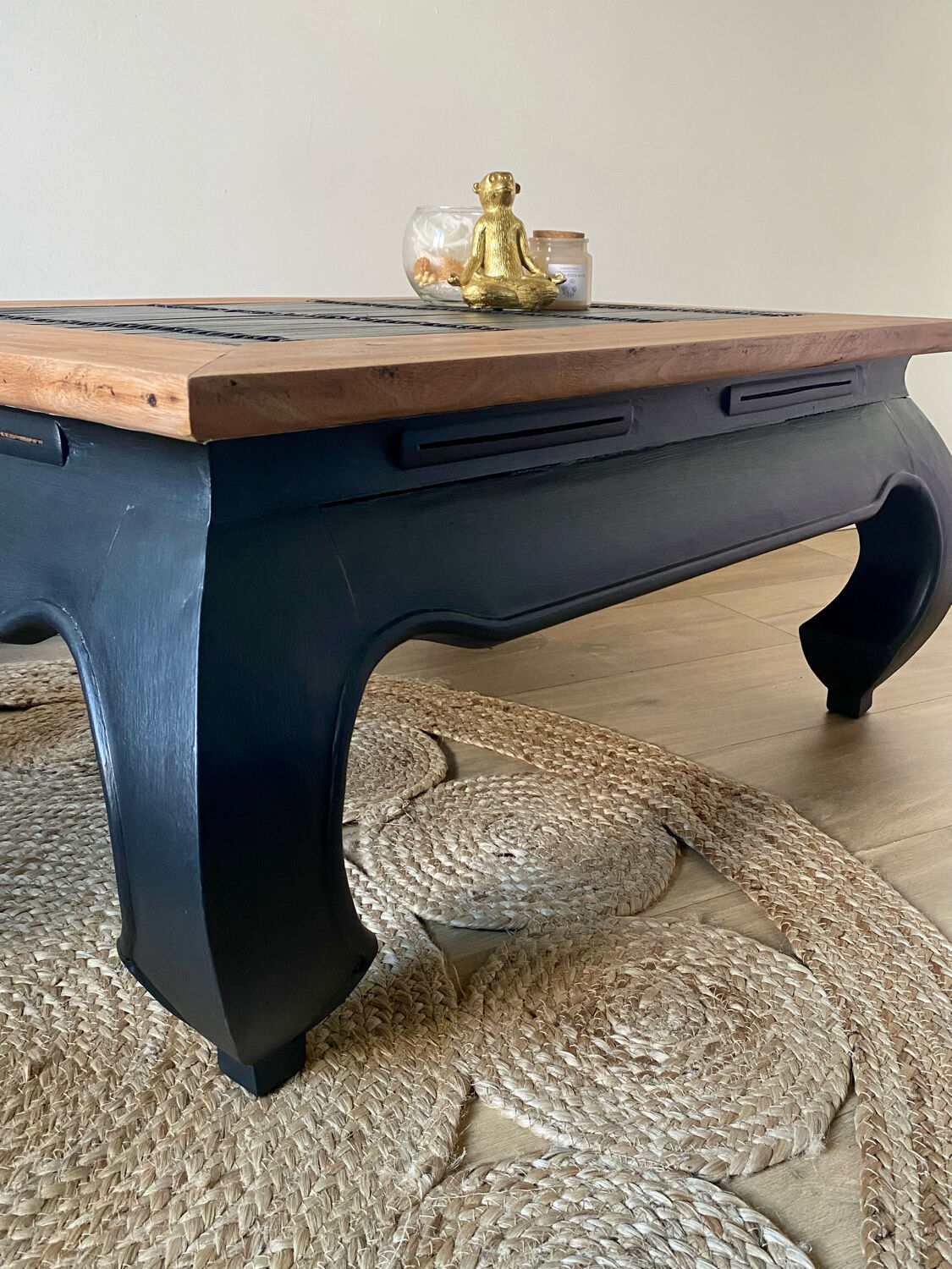 Black Opium and wood coffee table