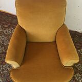 Large-format toad chair