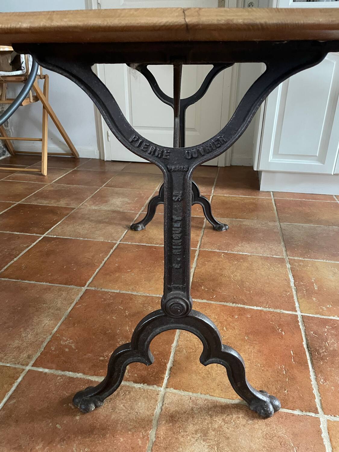 Bistro table