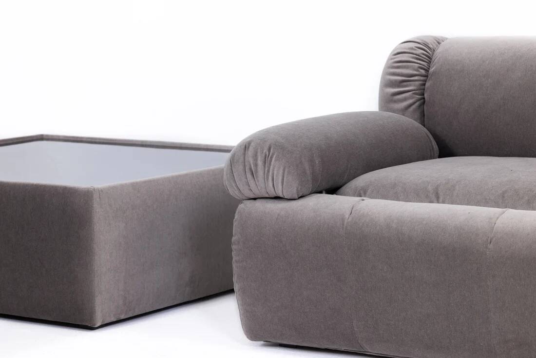 Italian living room set with two sofas, two armchairs and coffee table, 1970