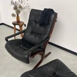 2 "Siesta" armchairs with their ottomans by Ingmar Relling, circa 1970