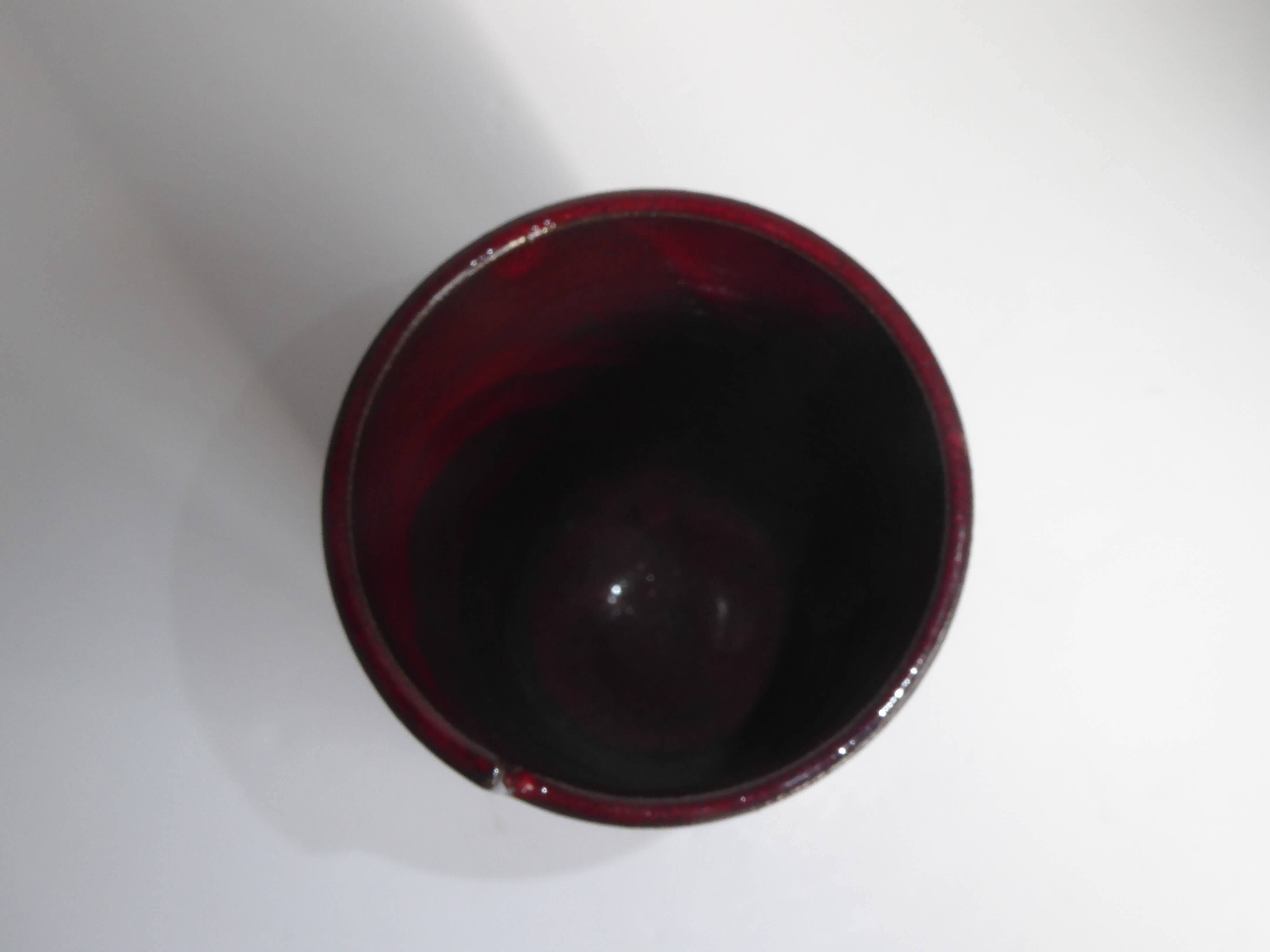 1950 vase in sandstone with cut neck