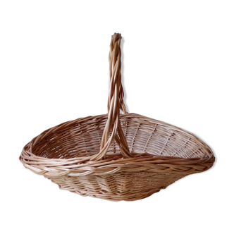 Wicker basket