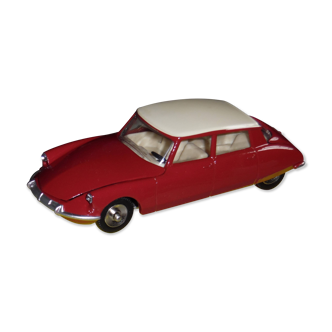 Citroën DS19 "  Dinky Toys " 1964
