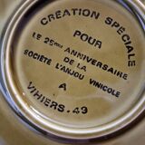 Lot de dix assiettes Gien
