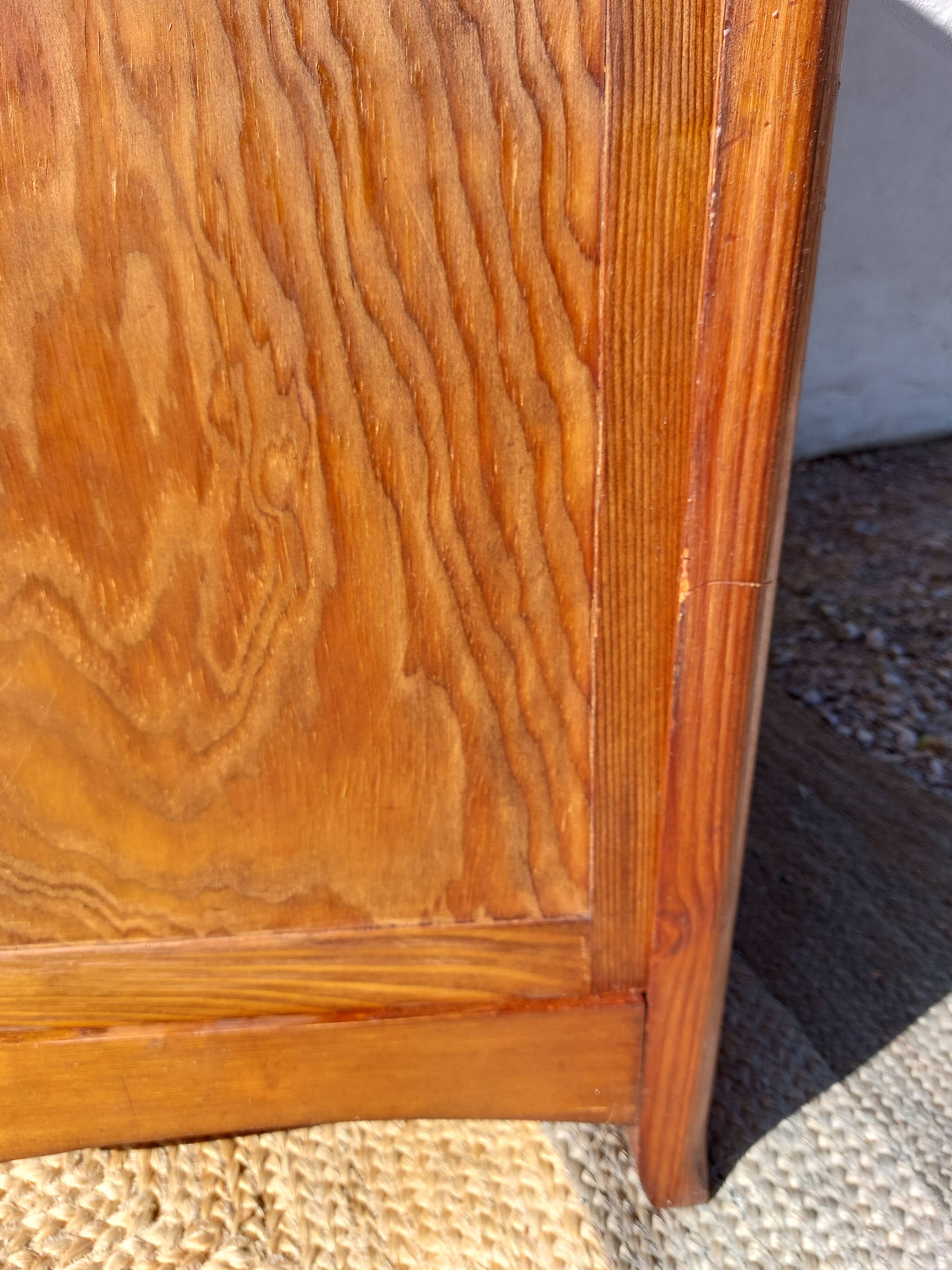 sliding door wardrobe, vintage, possible hanging space