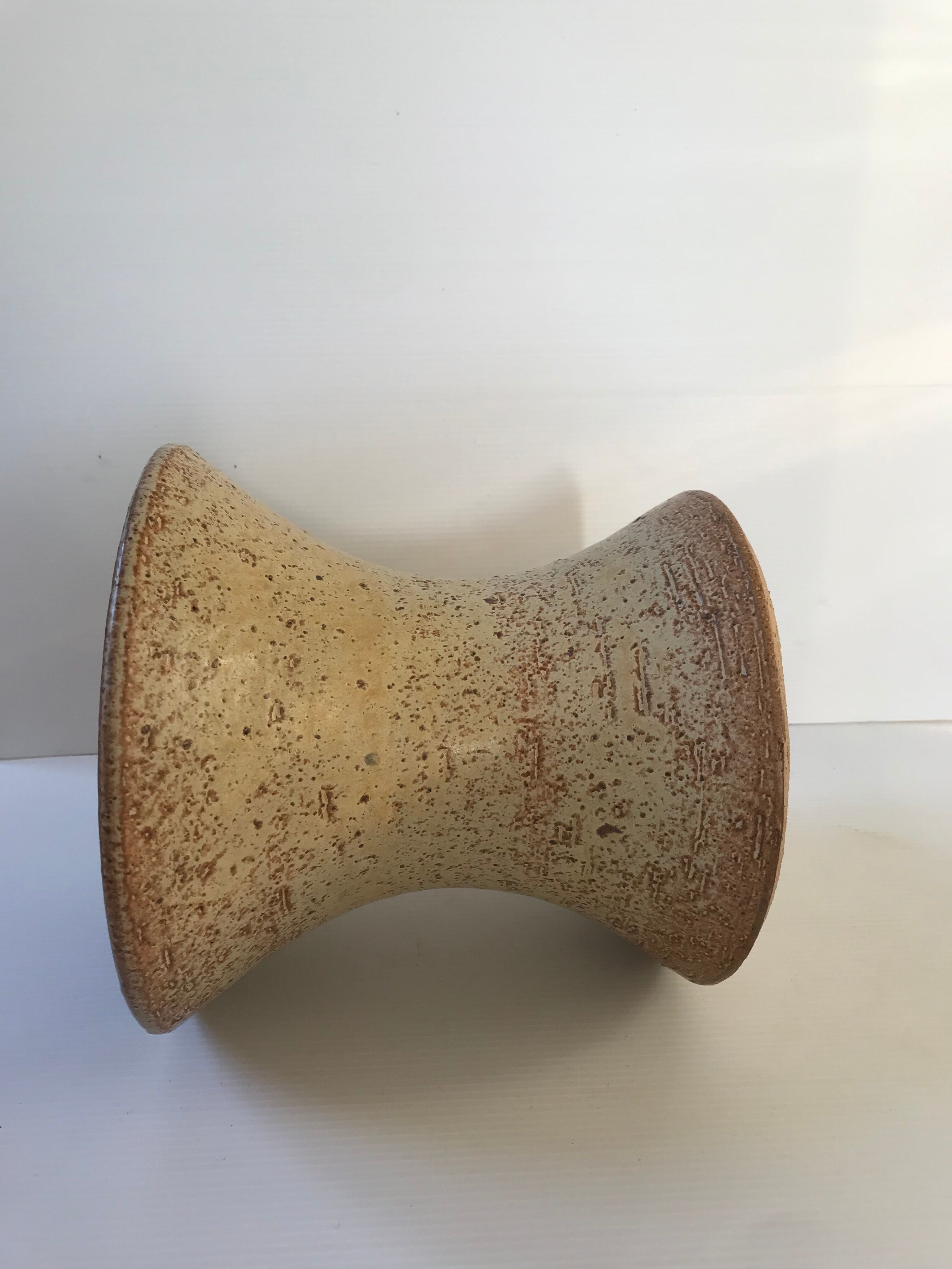 Diabolo vase in vintage stoneware