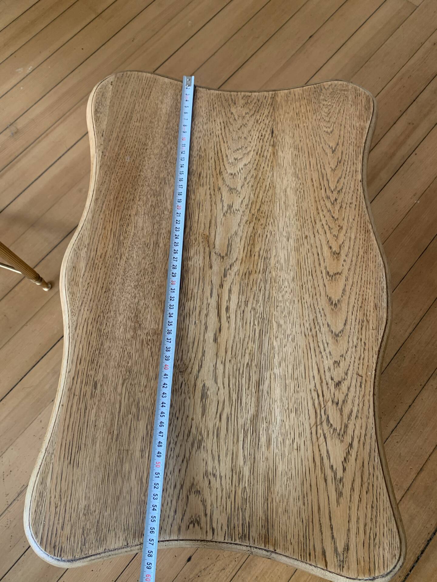 Table basse vintage en chêne, forme libre