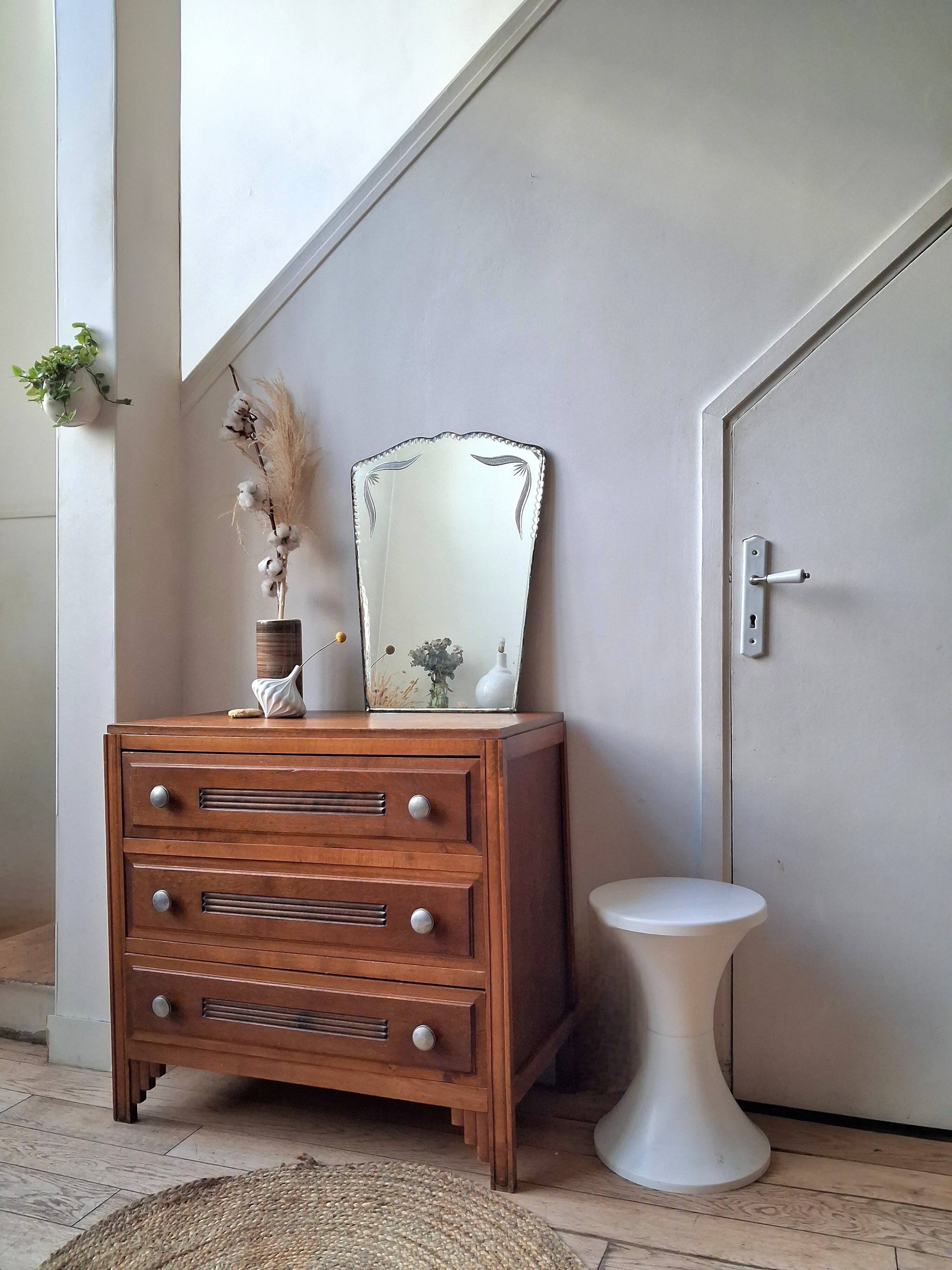 Art Deco chest of drawers